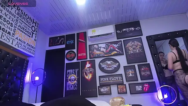 MADISSONLOVE  online show from March 9, 12:09 pm