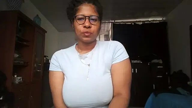 Ivon-09 online show from October 19, 11:11 am