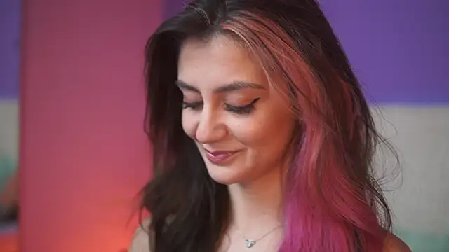 Snapshot of SabrinaHope chatting on December 14, 8:46 pm SabrinaHope online show from December 14, 8:46 pm