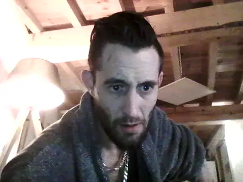 Bigkisslove online show from February 8, 5:22 am