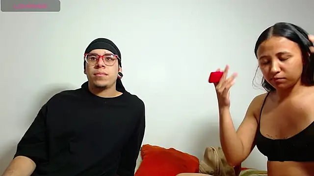 Snapshot of Hot_Teens69 chatting on December 12, 2:59 am Hot Teens69 online show from December 12, 2:59 am