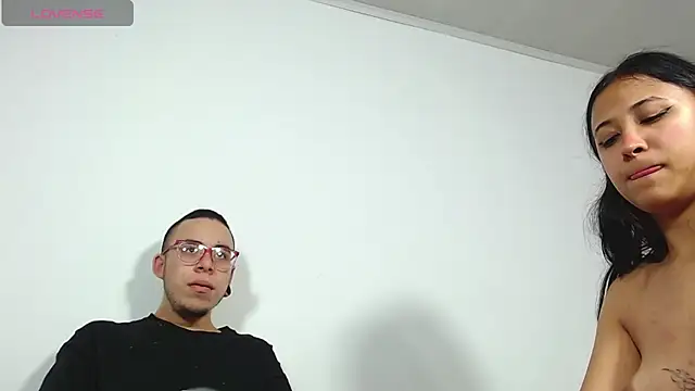 Snapshot of Hot_Teens69 chatting on December 28, 3:58 am Hot Teens69 online show from December 28, 3:58 am