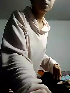 Snapshot of Hot_Teens69 chatting on January 1, 12:00 am Hot Teens69 online show from January 1, 12:00 am