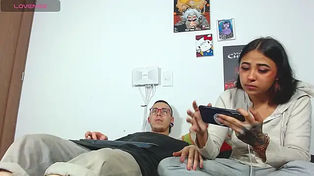 Snapshot of Hot_Teens69 chatting on February 5, 3:34 am Hot Teens69 online show from February 5, 3:34 am