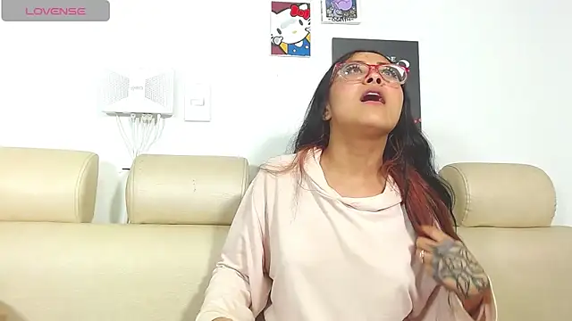 Snapshot of Hot_Teens69 chatting on March 1, 12:28 am Hot Teens69 online show from March 1, 12:28 am