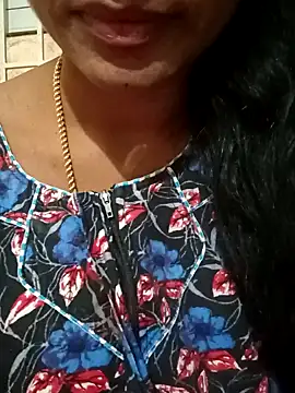 Ambika01 online show from January 31, 3:20 am