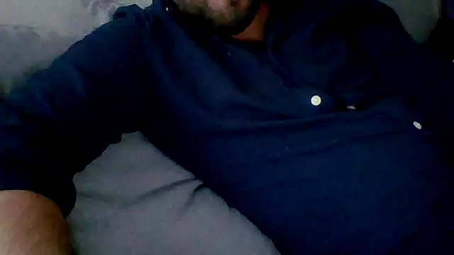 Snapshot of bobotatto chatting on April 23, 2:46 am bobotatto online show from April 23, 2:46 am