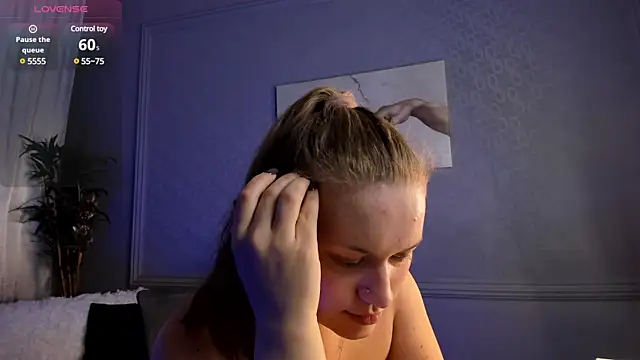 Ariell Margot  online show from March 16, 6:12 pm