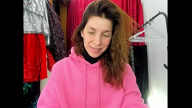 YourSuperModel online show from April 9, 1:49 pm