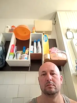 intx800 online show from April 6, 4:57 am