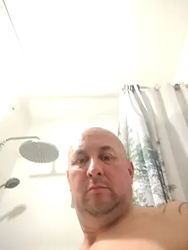 intx800 online show from April 19, 5:45 pm