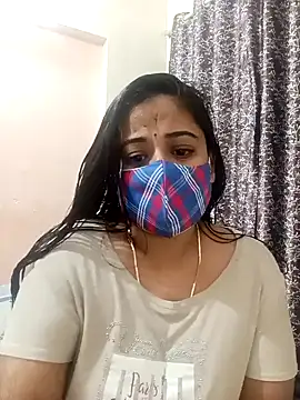 DIZZLING DIVA online show from December 26, 8:42 pm