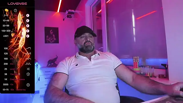 MAGABEAR077 online show from May 3, 4:07 am