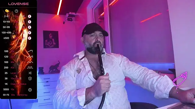MAGABEAR077 online show from June 16, 4:31 pm