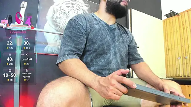 Luke  09 online show from December 22, 11:51 am