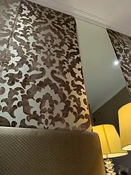 mamakarma1403 online show from February 3, 9:31 pm