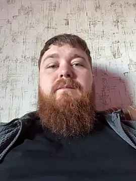 Snapshot of Artur6663 chatting on February 19, 1:51 pm Artur6663 online show from February 19, 1:51 pm