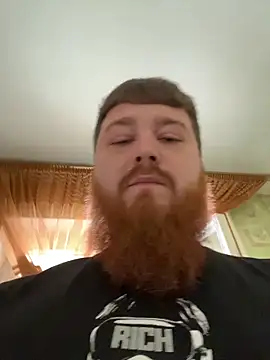 Snapshot of Artur6663 chatting on March 12, 8:31 am Artur6663 online show from March 12, 8:31 am