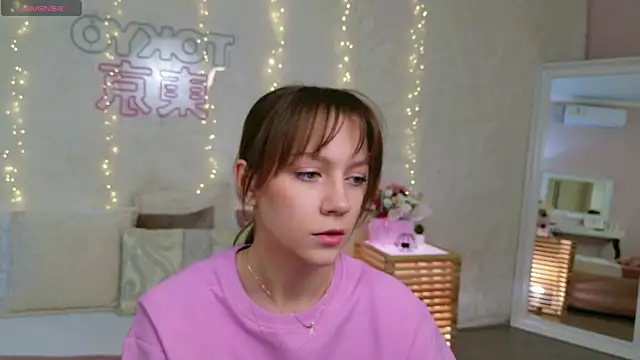 AliceBrayan online show from April 16, 5:03 pm