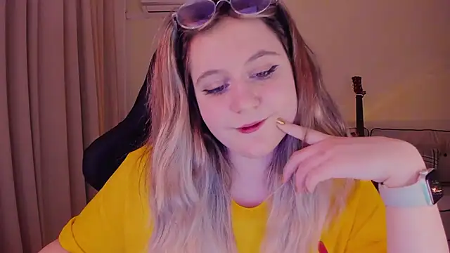 Diana Flower online show from December 11, 5:26 pm