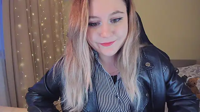 Diana Flower online show from January 2, 12:24 pm