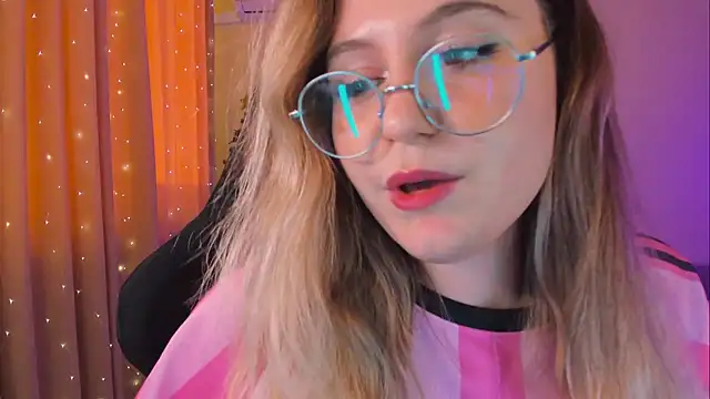 Diana Flower online show from January 17, 1:03 pm