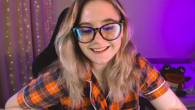 Diana Flower online show from February 2, 9:40 am