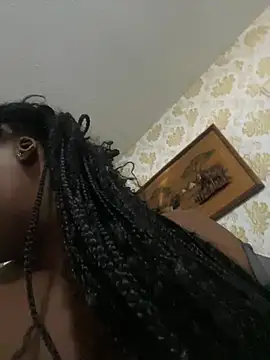 Candy Love 18 online show from April 1, 3:31 pm