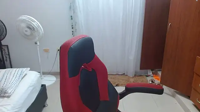 helenca43 online show from February 3, 11:04 am