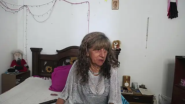 DominaLeona online show from January 23, 8:13 pm