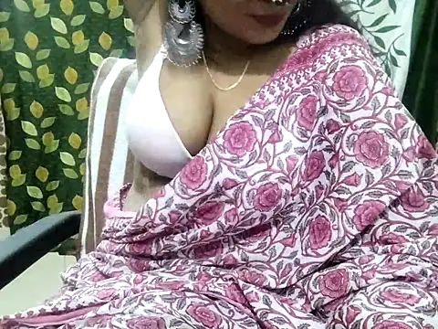 Aarvi Arora online show from March 22, 1:30 pm