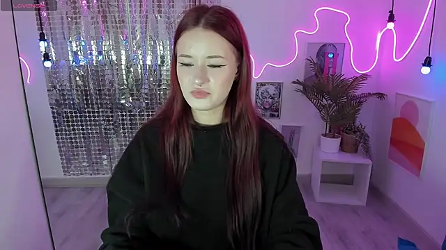 Snapshot of Lily_Moonlight chatting on September 23, 7:00 am Lily Moonlight online show from September 23, 7:00 am