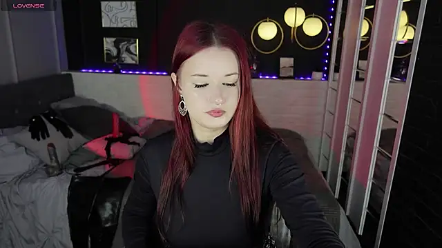 Snapshot of Lily_Moonlight chatting on October 1, 7:25 am Lily Moonlight online show from October 1, 7:25 am