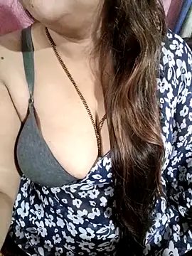 Beautyy38 online show from May 1, 3:00 am