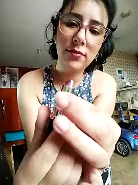 Im Alma  online show from February 20, 12:47 pm