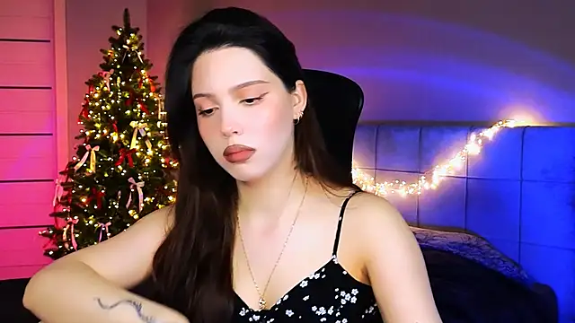 Stacy Gonzales  online show from January 5, 6:35 am