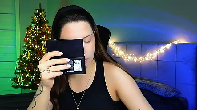 Stacy Gonzales  online show from January 6, 8:46 am