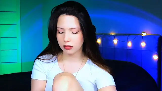 Stacy Gonzales  online show from March 4, 9:29 am