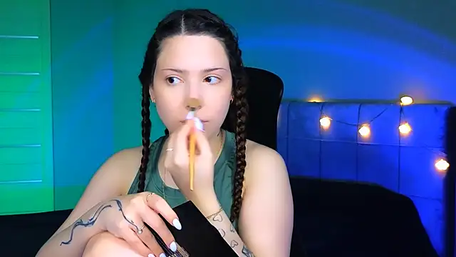 Stacy Gonzales  online show from March 19, 6:03 am