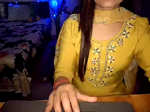 WildRuhi20 online show from February 19, 5:25 am