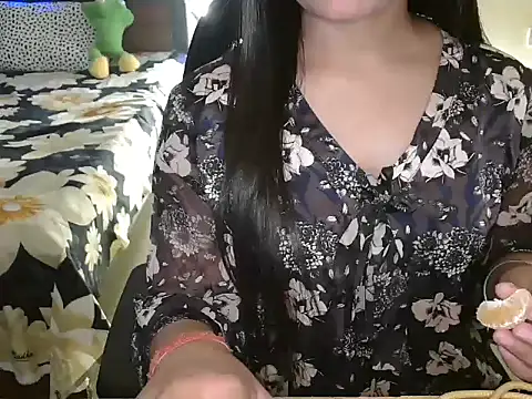 WildRuhi20 online show from February 26, 6:01 am