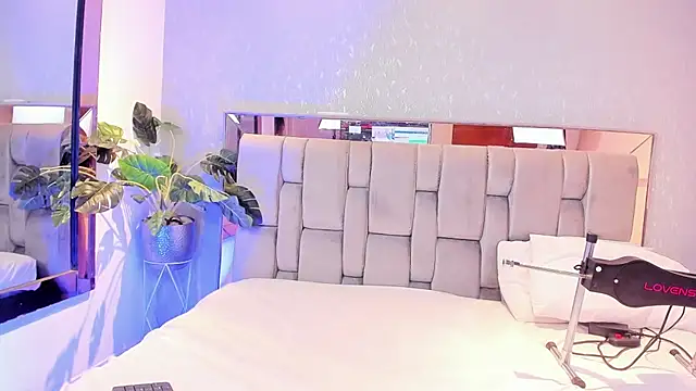 RoseTaylor   online show from January 10, 4:58 am