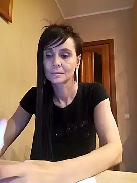 Francenia lolis online show from February 7, 3:05 pm