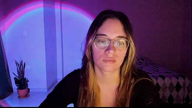 atenas 05  online show from November 23, 9:31 am