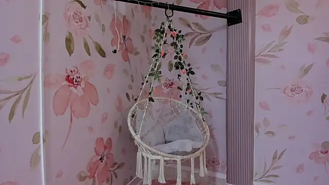 Carohorny4u online show from March 29, 4:18 pm