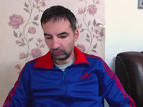 Leo 1617 online show from December 3, 8:56 am