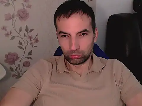 Leo 1617 online show from May 2, 10:09 am