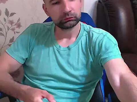 Leo 1617 online show from May 6, 8:47 pm