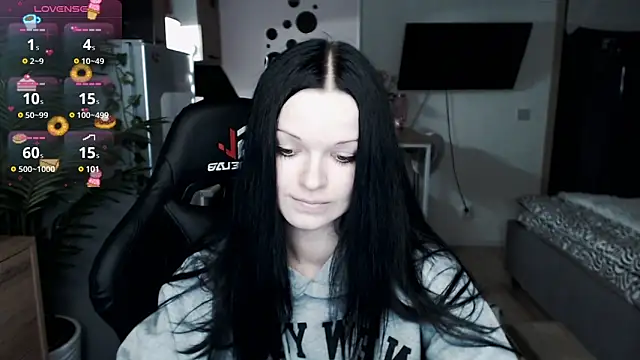 Snapshot of illililliilli chatting on January 4, 6:09 pm illililliilli online show from January 4, 6:09 pm