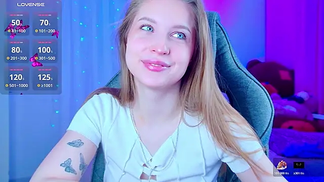 CuteMousee online show from February 11, 5:34 am